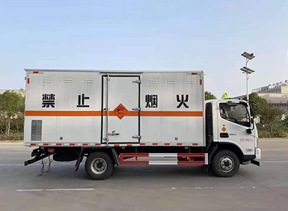 郁南爆破器材运输车