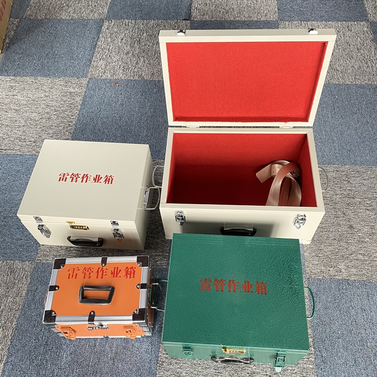 郁南爆破工程作业箱如何选择？玻璃钢与传统材质的全面对比